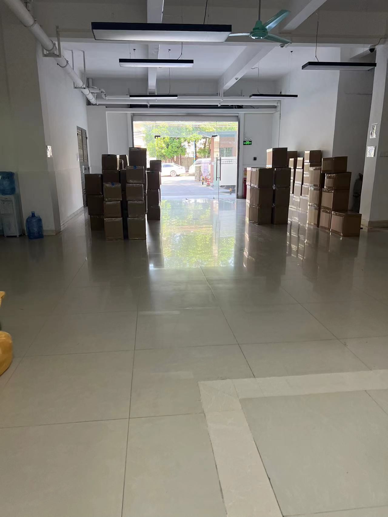 Guangzhou Vinas clothing technology Co., LTD dây chuyền sản xuất nhà máy