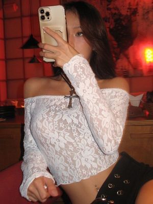 Dent T-Shirt chặt sexy Spice Dent Neckline Cutout Crop Top T-Shirt