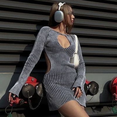 Phong cách Đồ ăn mặc đan gọn Đồ ăn mặc không có lưng Sexy Woolen Long Sleeve Hip Wrap