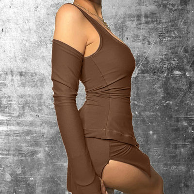 Phụ nữ du lịch giải trí trang phục thể thao sexy U cổ Slim Split váy ngắn và bộ trên