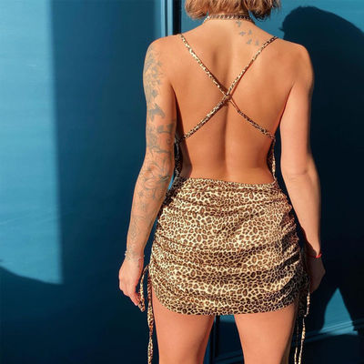 Đồ mặc phụ nữ bằng dây đeo đeo lưng ấn sexy không có lưng Slim Low Back Halter Dress