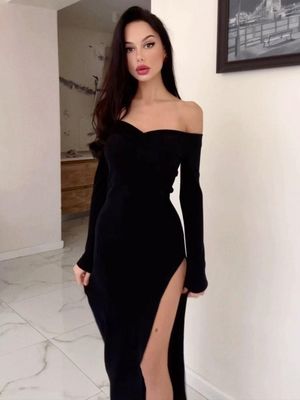 Mô hình rắn cổ áo tiệc Long Evening Dress Sexy Temperament Slim Dress Woman