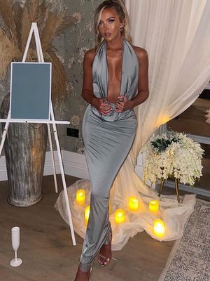 XL Size Phong cách Đồ mặc nữ tính Đồ mặc sexy V Neck Halter Slim Đồ mặc không tay