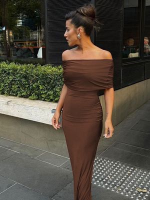 Đặt hàng một dòng váy đệm vai Slimming Slit Bottom Skirt váy phụ nữ