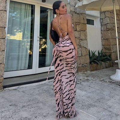 Mùa hè thời trang mới sexy không có lưng ấn bản tùy chỉnh váy váy