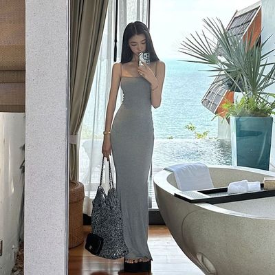 Một dòng cổ Halter Halter Sexy Fashion Pure Wind Slim Thắt lưng Thắt lưng Long Dress