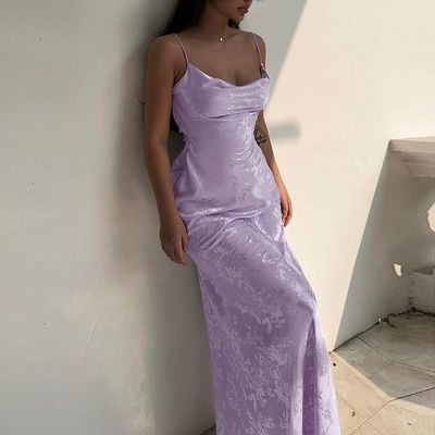 Phụ nữ mùa hè mới sexy đường cổ kiểu Pháp satin không có lưng dài váy