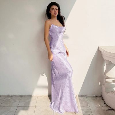 Phụ nữ mùa hè mới sexy đường cổ kiểu Pháp satin không có lưng dài váy