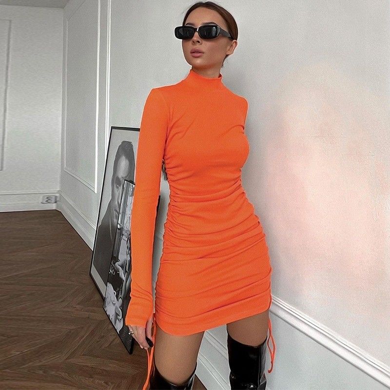 Phong cách Slim Side Long Sleeve Drawstring Dress Màu sắc rắn Sexy Pleated Dress